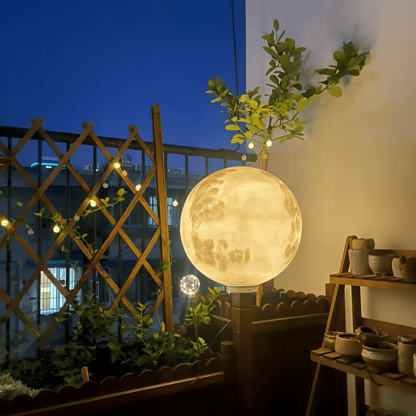 LED Moon Indoor & Outdoor Floor Lamp - Vivalux